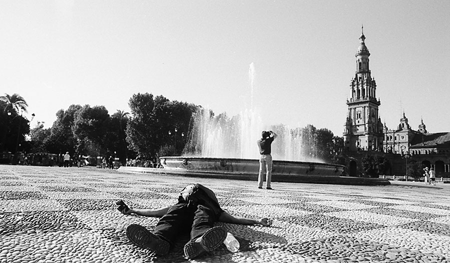 Break time, Seville, Spain, 2006