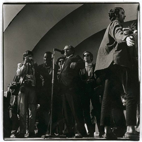 Norman Mailer at the 1968 Democratic Convention in Chicago, copyright Robert Birnbaum