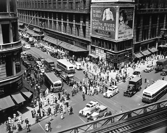 Herald Square, 1936