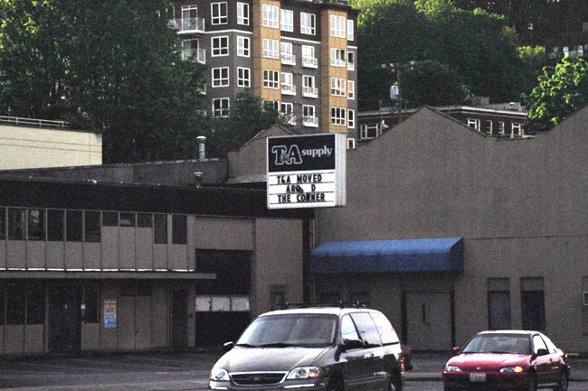 <b>T&A</b><br />When I was growing up in the ‘80s, the Moral Majority warned that films like <i>Porky’s</i> and <i>Hot Dog…The Movie</i> would have a permanent, corrupting effect on the psyche of the nation’s youth. They must have been right, because I can’t run past this sign without snickering.<br /><br />Mileage: 1.2 of 6.0